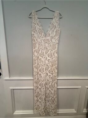 Lulu's Cream Lace Jumpsuit with V-Neck